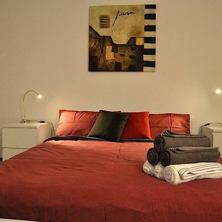 Appartement La Casa Di Sarita à Pavie Extérieur photo
