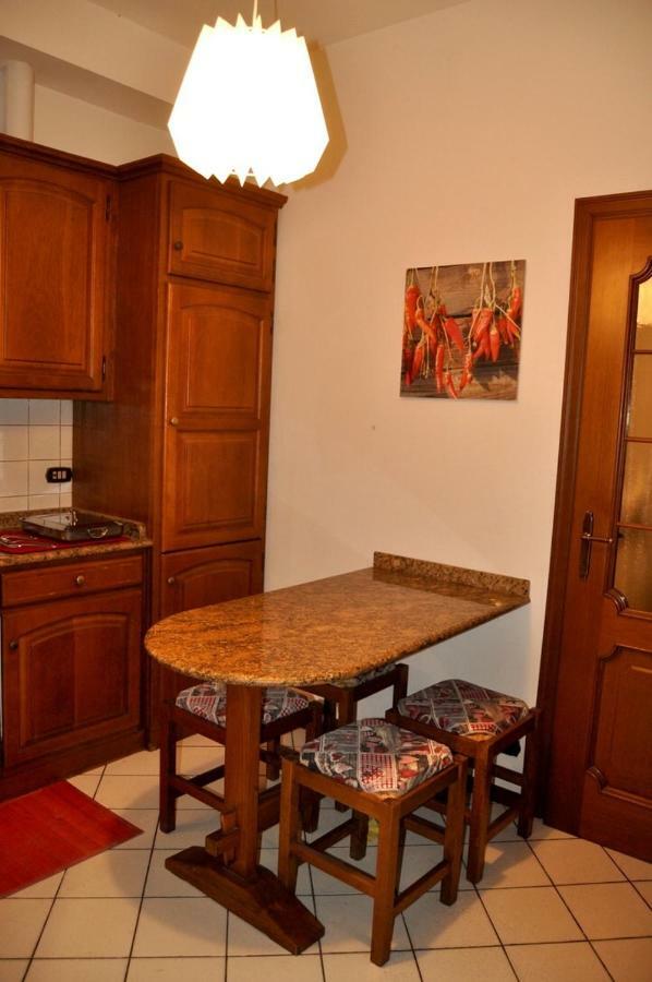 Appartement La Casa Di Sarita à Pavie Extérieur photo
