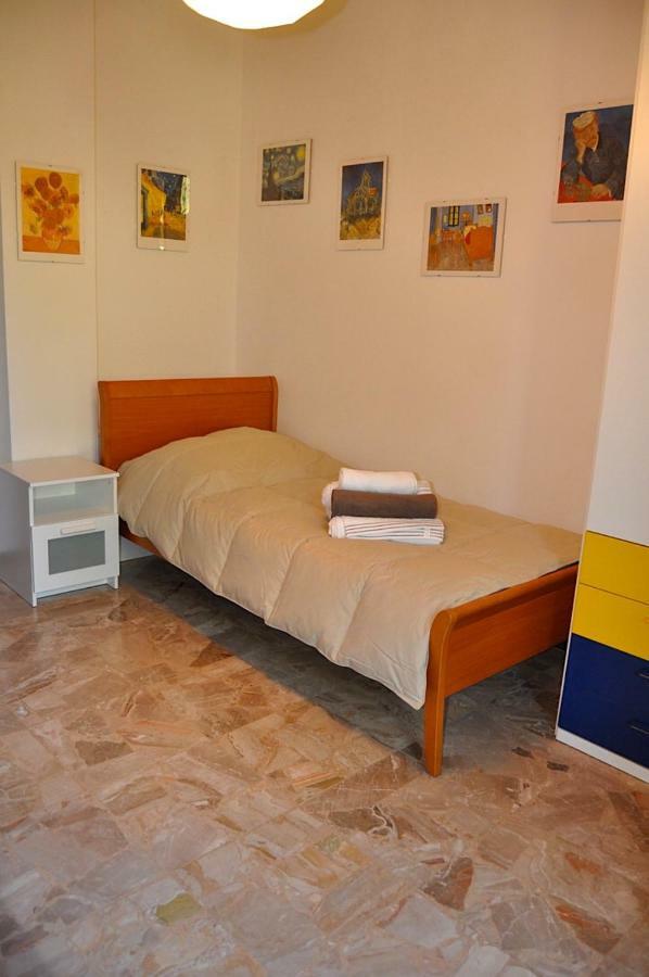Appartement La Casa Di Sarita à Pavie Extérieur photo